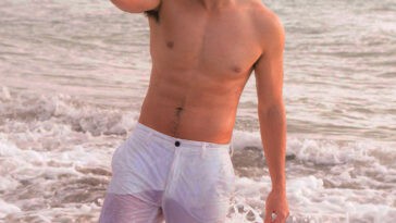 Derrick Monasterio Pinakita Ang Titi